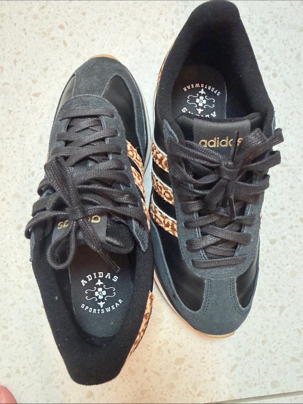 adidas retro comfort Black Sneakers with Leopard Print Stripes (sz8) - Picture 6 of 12